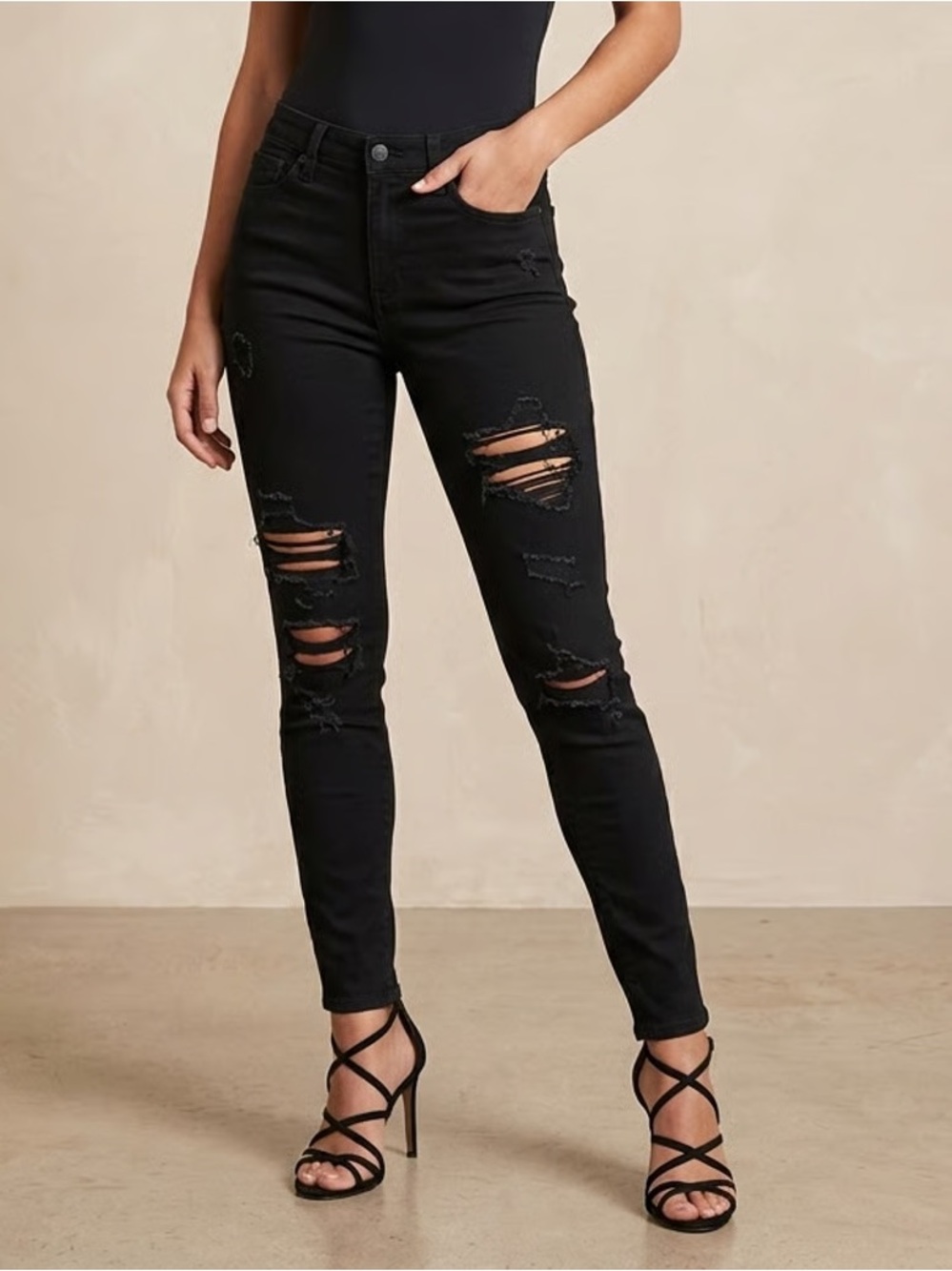 HOLLISTER | Black Distressed High Rise Crop Super Skinny Jeans Sz 26